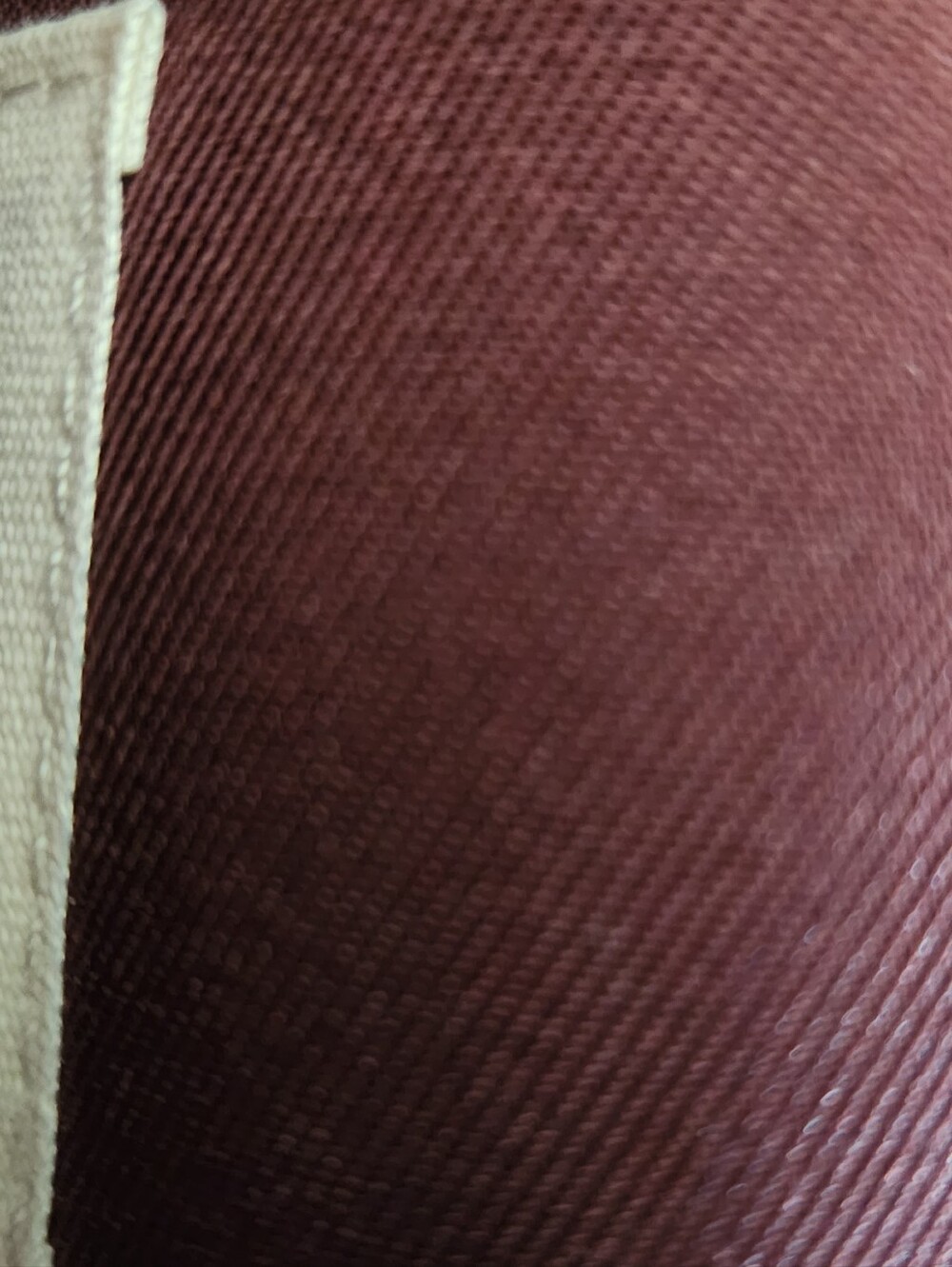 Universal Thread Purse - Picture 5 of 5